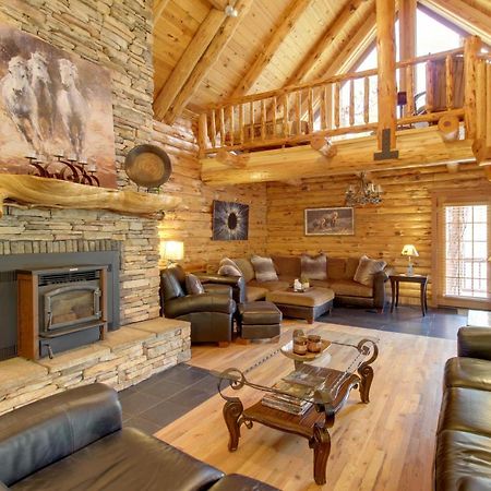 Lakeside Cabin On 2 Acres With Fire Pit And Hot Tub! Пайнтоп-Лейксайд Екстер'єр фото