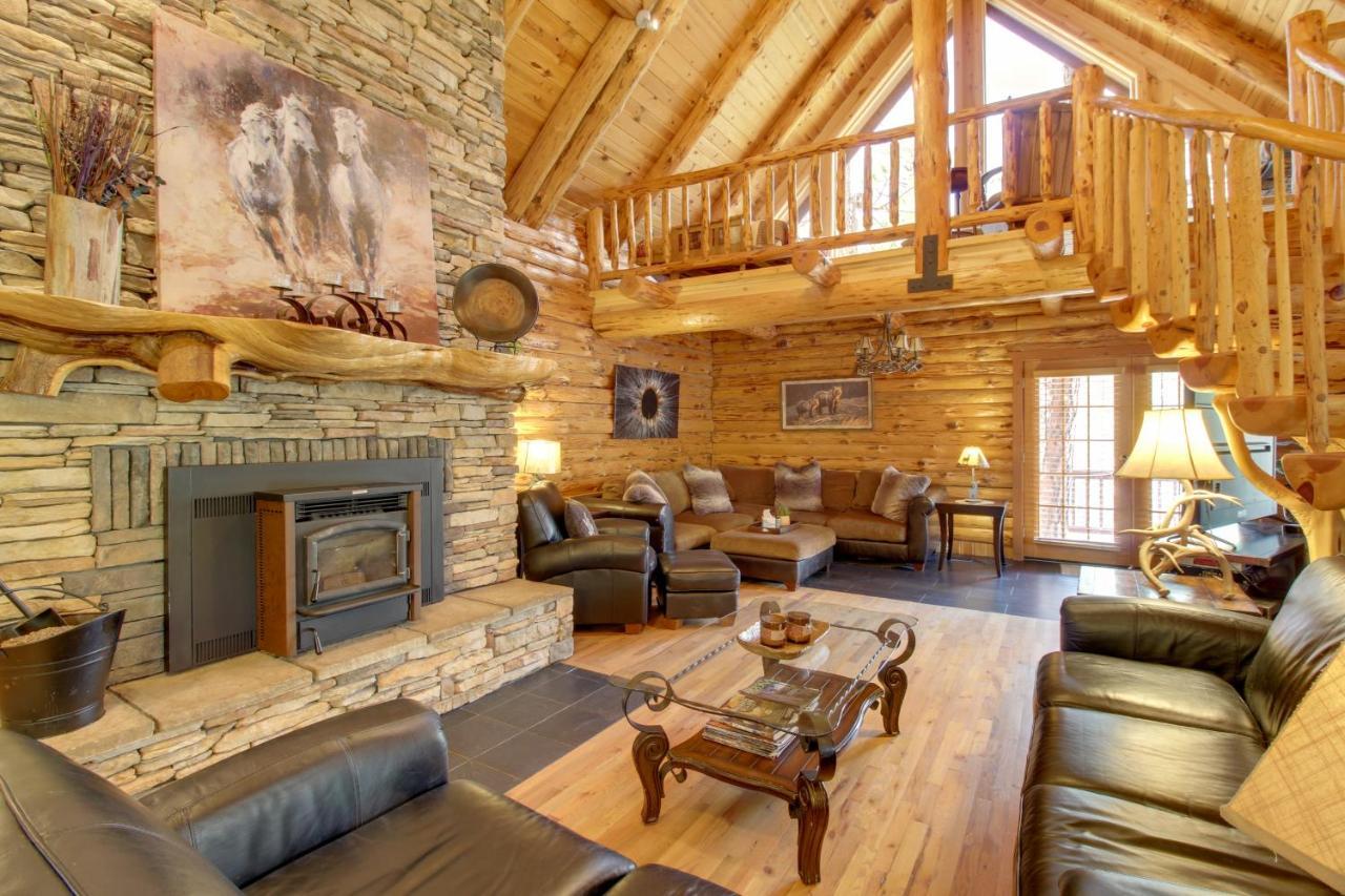 Lakeside Cabin On 2 Acres With Fire Pit And Hot Tub! Пайнтоп-Лейксайд Екстер'єр фото
