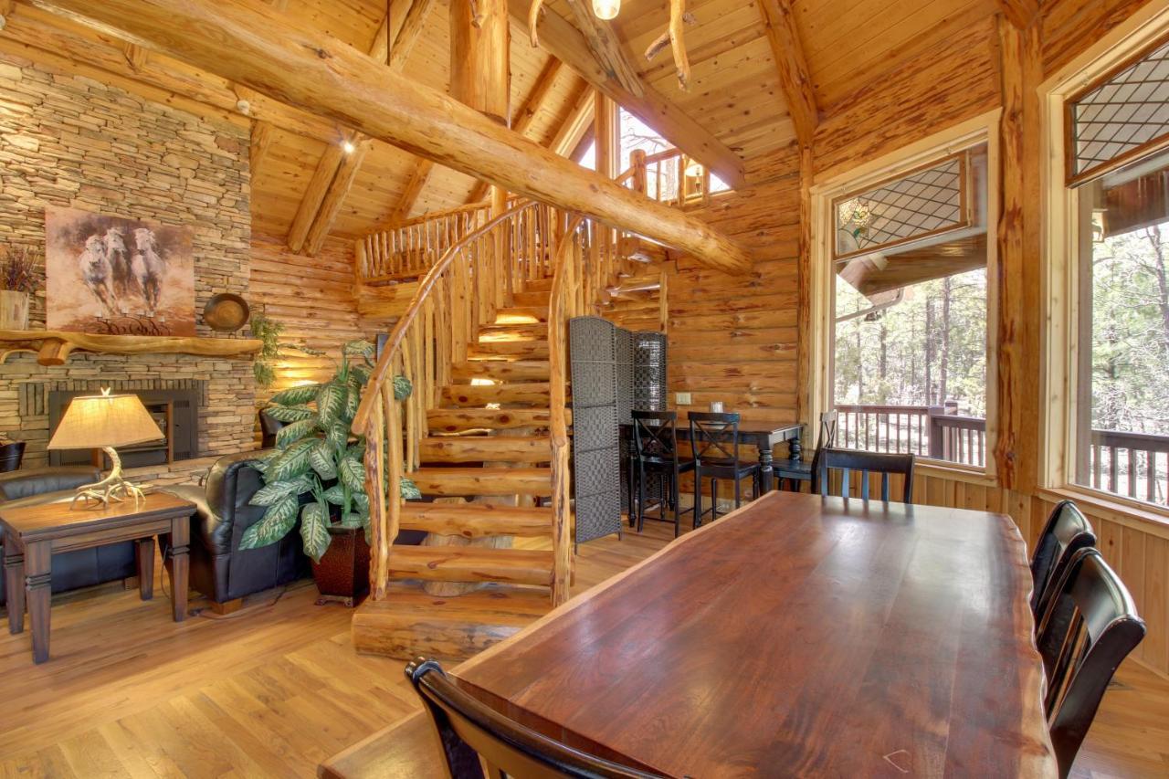 Lakeside Cabin On 2 Acres With Fire Pit And Hot Tub! Пайнтоп-Лейксайд Екстер'єр фото