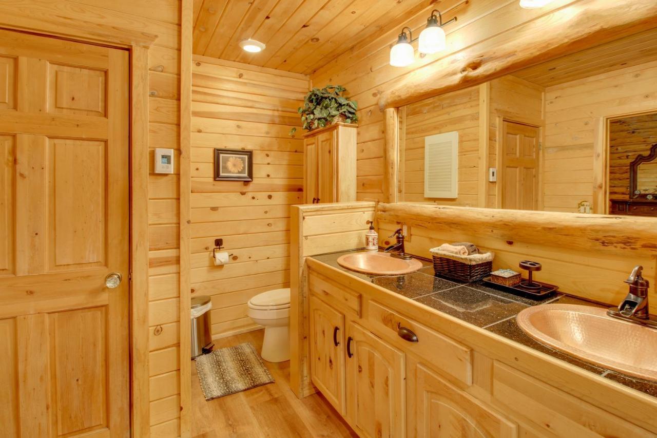 Lakeside Cabin On 2 Acres With Fire Pit And Hot Tub! Пайнтоп-Лейксайд Екстер'єр фото
